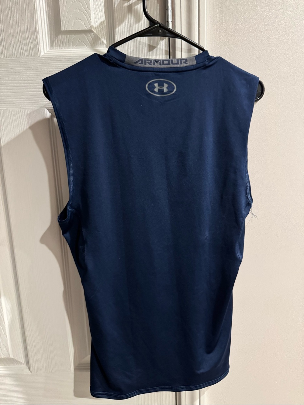 The Rock under Armour kids tank top - Picture 2 of 3